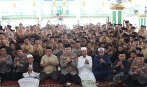 Jumat Keliling di Masjid Agung, Kapolres Sidrap Ajak Warga Bersinergi Jaga Kamtibmas