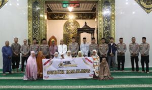 Dekatkan Diri ke Masyarakat, Kapolres Sidrap Gaungkan Program Subuh Keliling